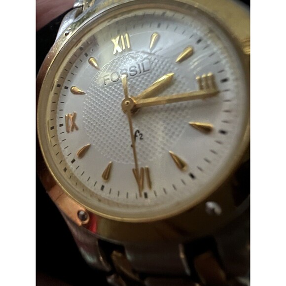 Fossil F2 Women's White Dial Watch Two Tone ES8812- Untested - Picture 4 of 14